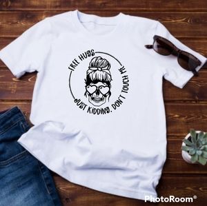 Free hugs tshirt